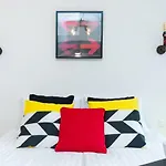 Sleepway - Red Metro Apartment Poznan